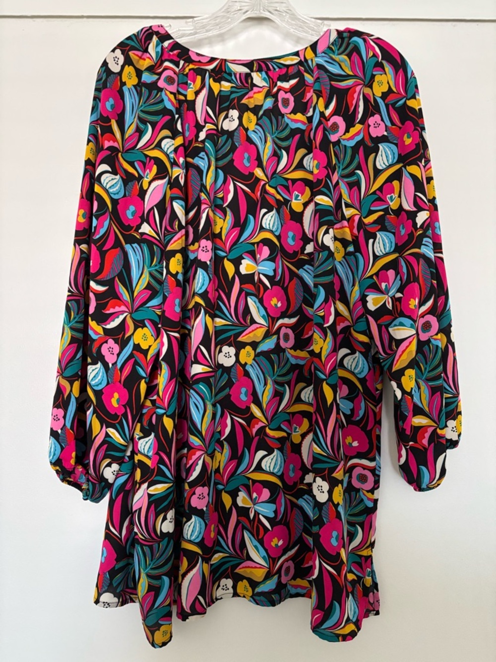 The Pioneer Woman Black Floral V-Neck Tunic with Pink, Blue & Yellow Accents - Picture 6 of 6
